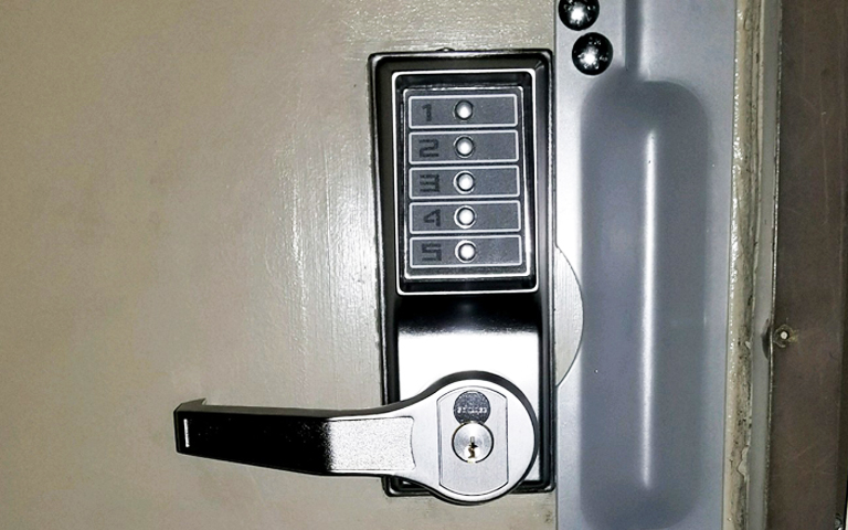 Commercial Locks Installation service in Chicago